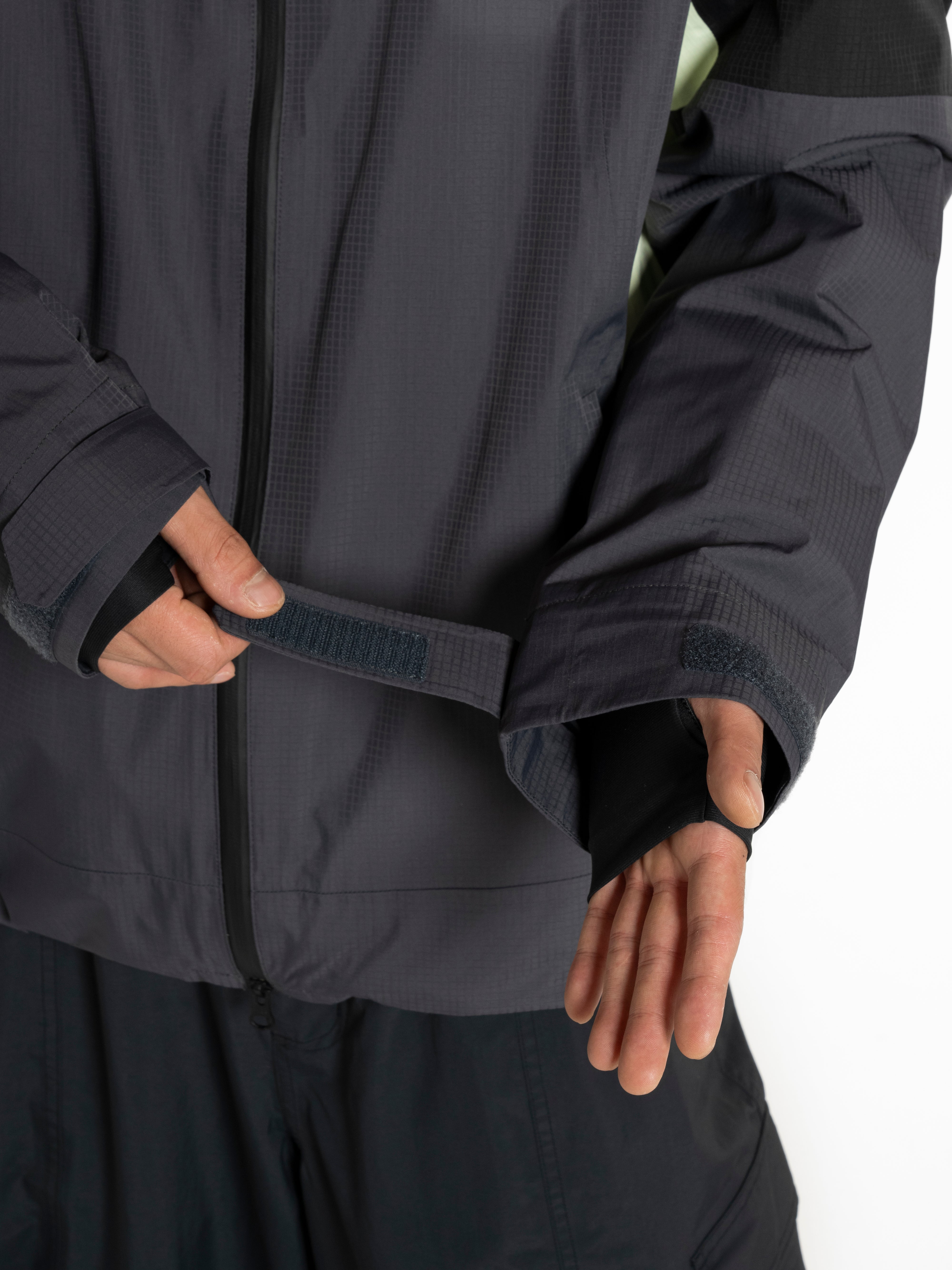 ANTHRACITE/BLACK/LUME